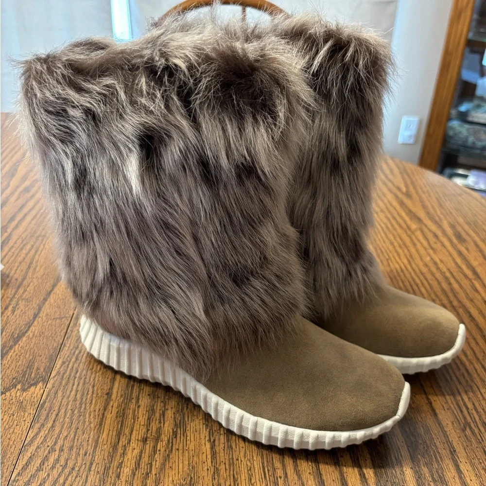 NWOT women’s Johnston & Murphy Real Brisa Shearling Lamb fur boots size 8 - Picture 1 of 7